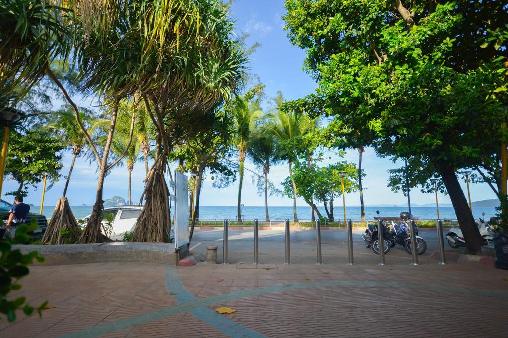 Irest Ao Nang Seafront Hostel Kültér fotó
