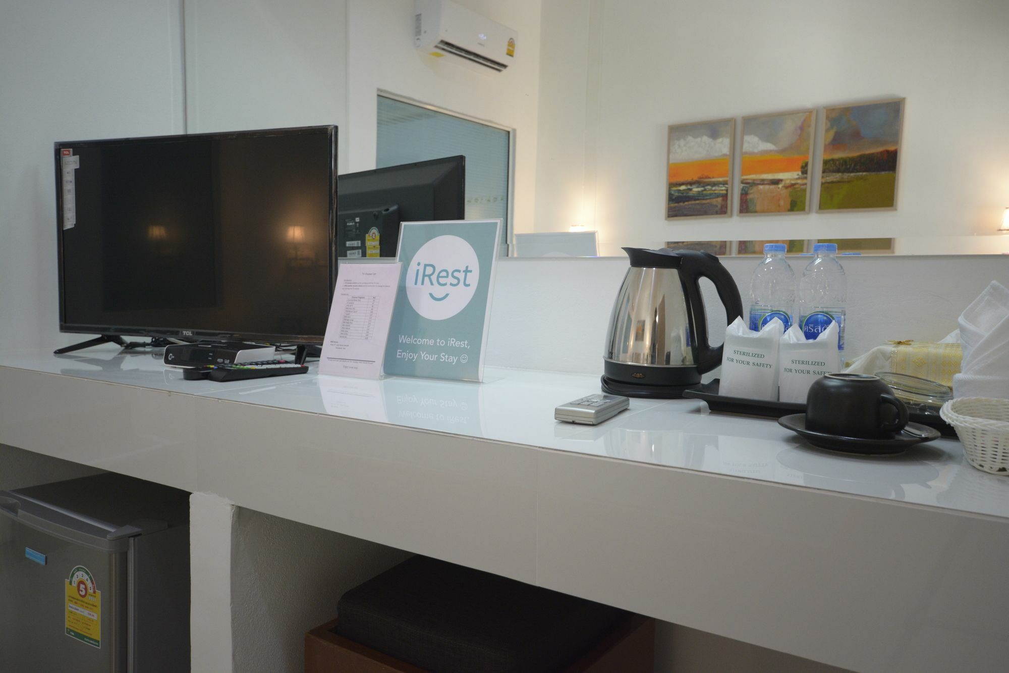 Irest Ao Nang Seafront Hostel Kültér fotó
