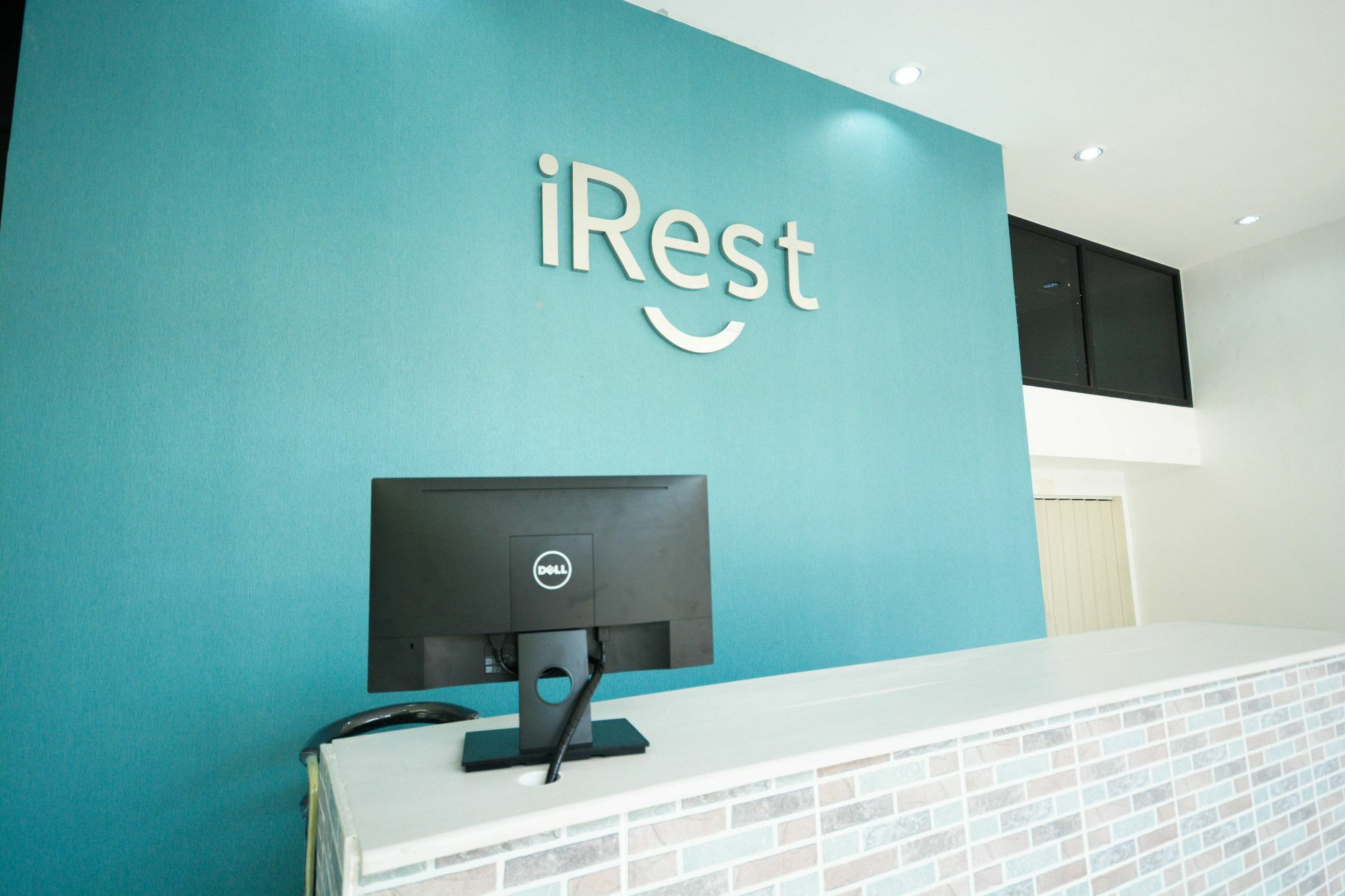 Irest Ao Nang Seafront Hostel Kültér fotó