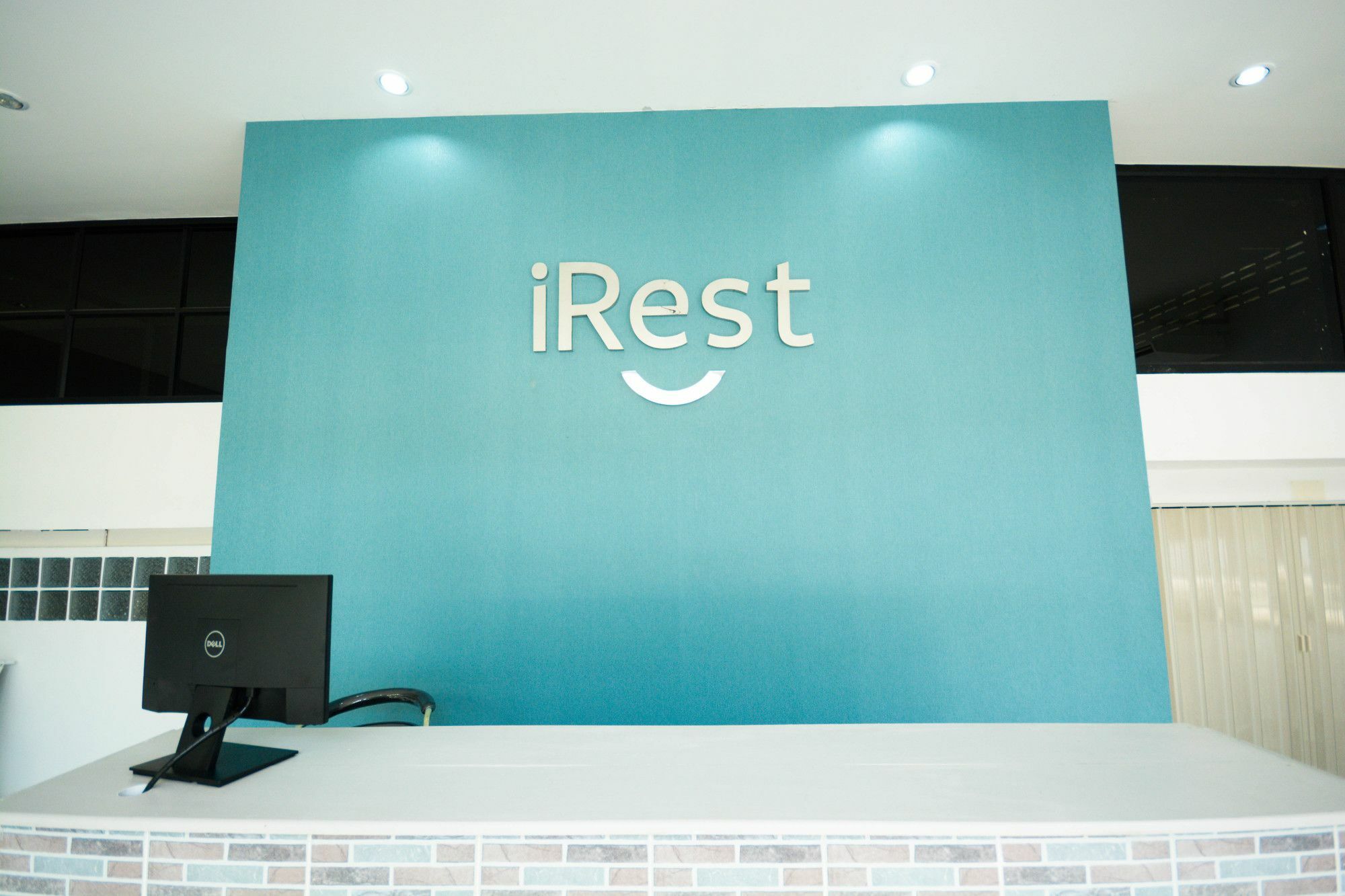 Irest Ao Nang Seafront Hostel Kültér fotó
